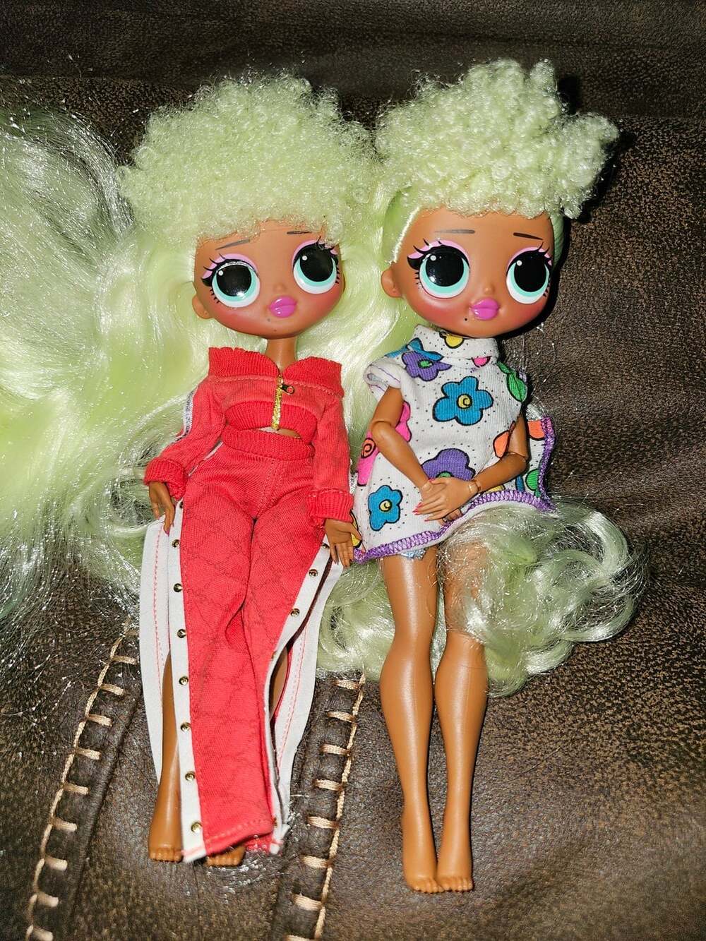 Lol Surprise Omg Fashion Dolls Lot Of 2 With Outfits And Accessories